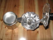 �}�L�l�b�^�𕪉�