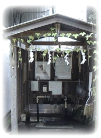 ���h���X